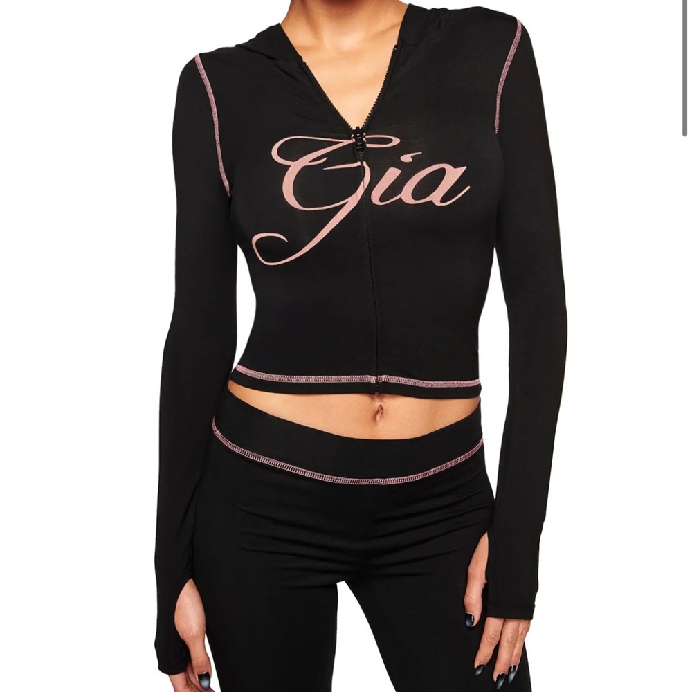 NWT Blare IAMGIA set